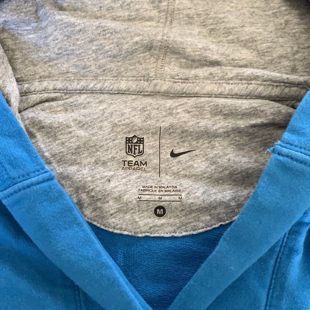 Nike - Picture 3 of 3